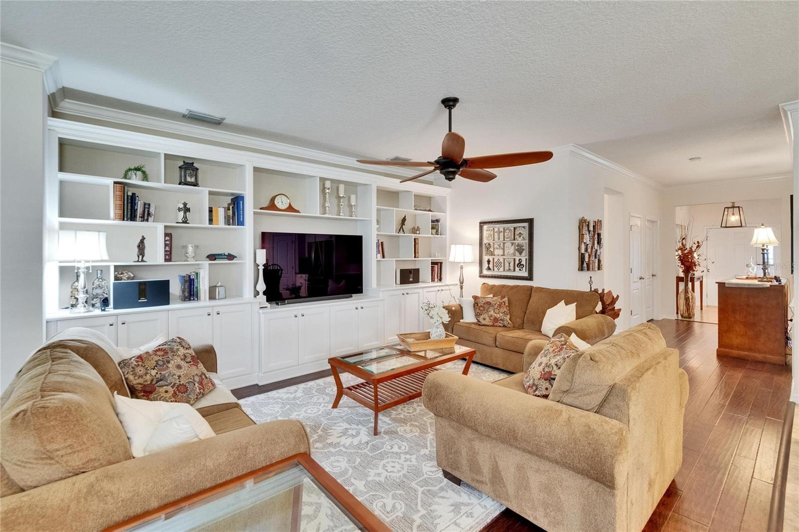 Image 10 of 54 For 2823 Holly Bluff Court
