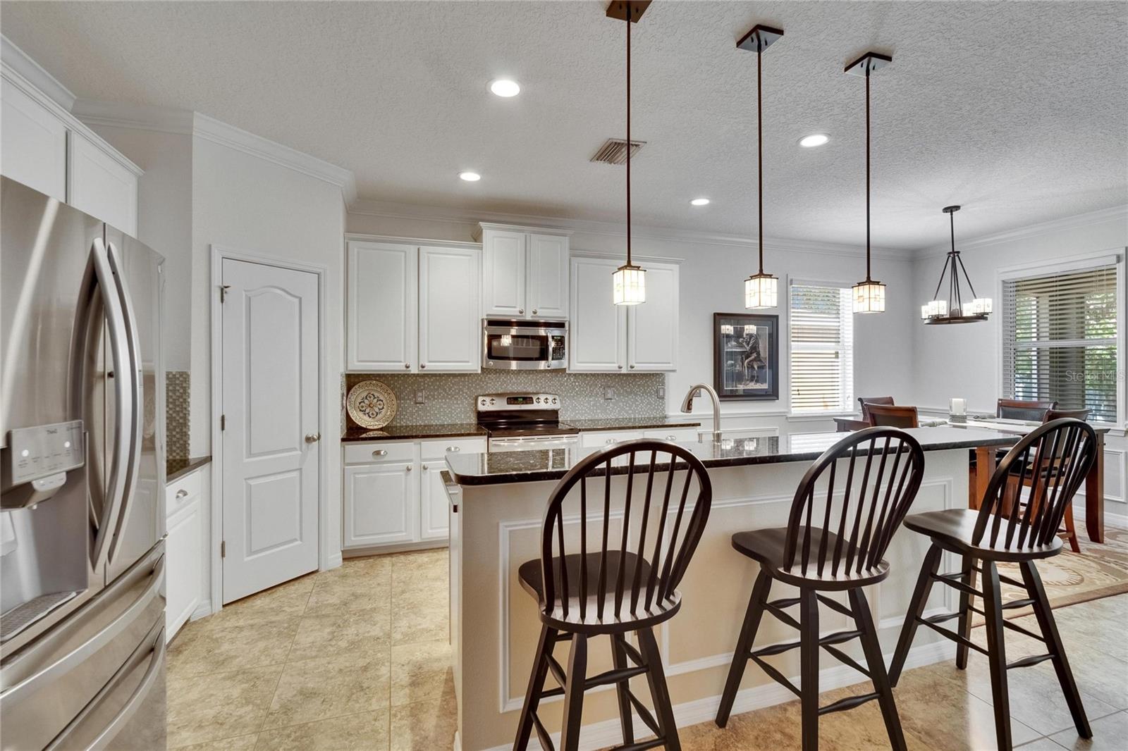 Image 16 of 54 For 2823 Holly Bluff Court