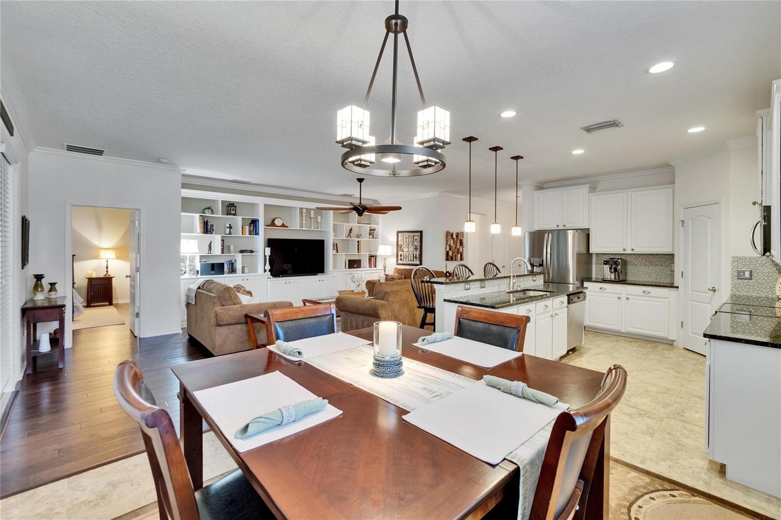 Image 21 of 54 For 2823 Holly Bluff Court