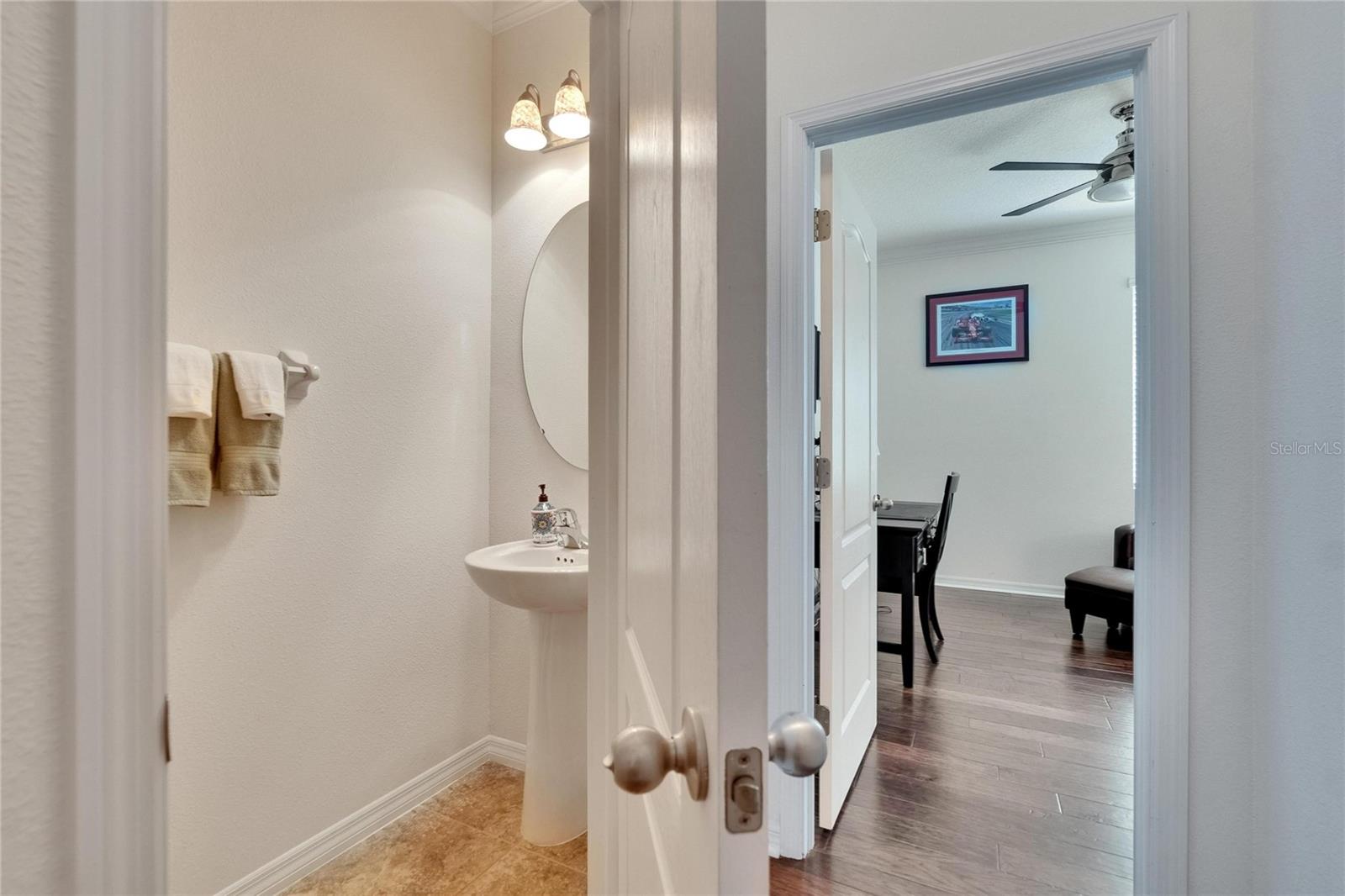 Image 39 of 54 For 2823 Holly Bluff Court