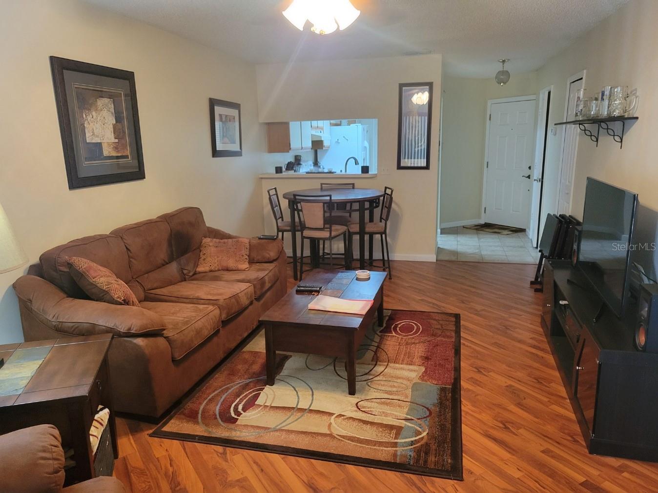 Image 3 of 9 For 5100 Burchette Road 1304