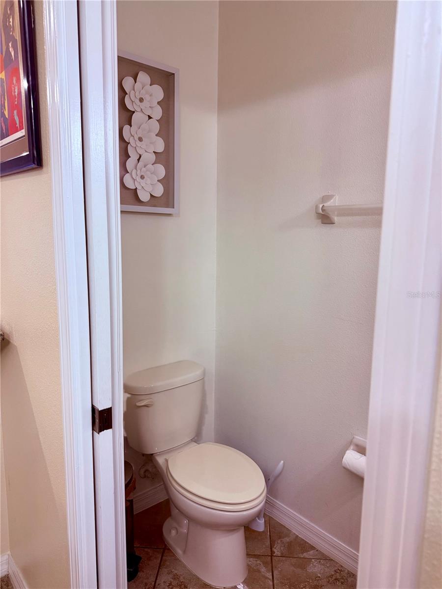 Image 20 of 58 For 2411 Willimette Drive
