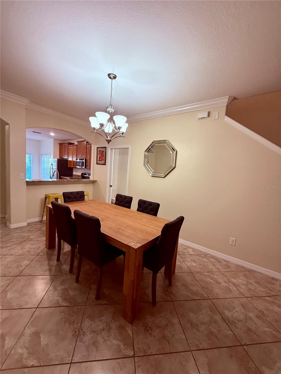Image 23 of 58 For 2411 Willimette Drive