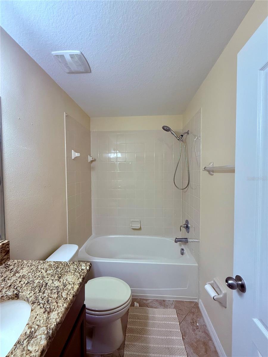 Image 41 of 58 For 2411 Willimette Drive