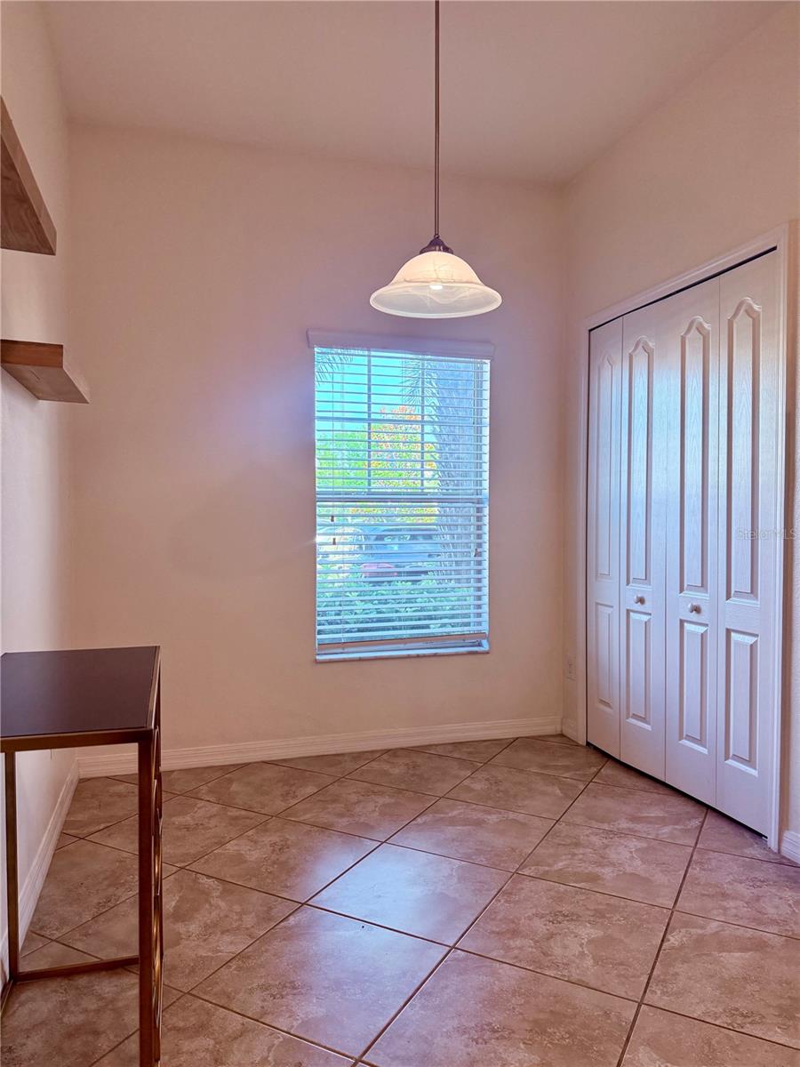 Image 7 of 58 For 2411 Willimette Drive