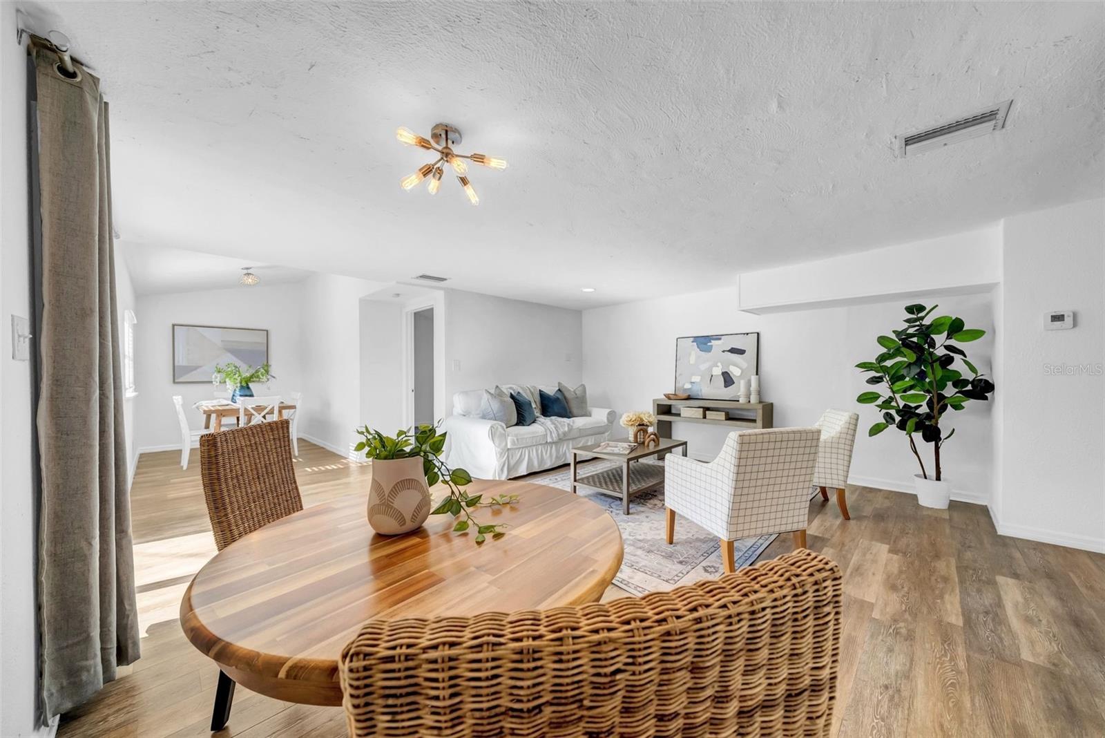 Image 10 of 57 For 8537 93rd Avenue