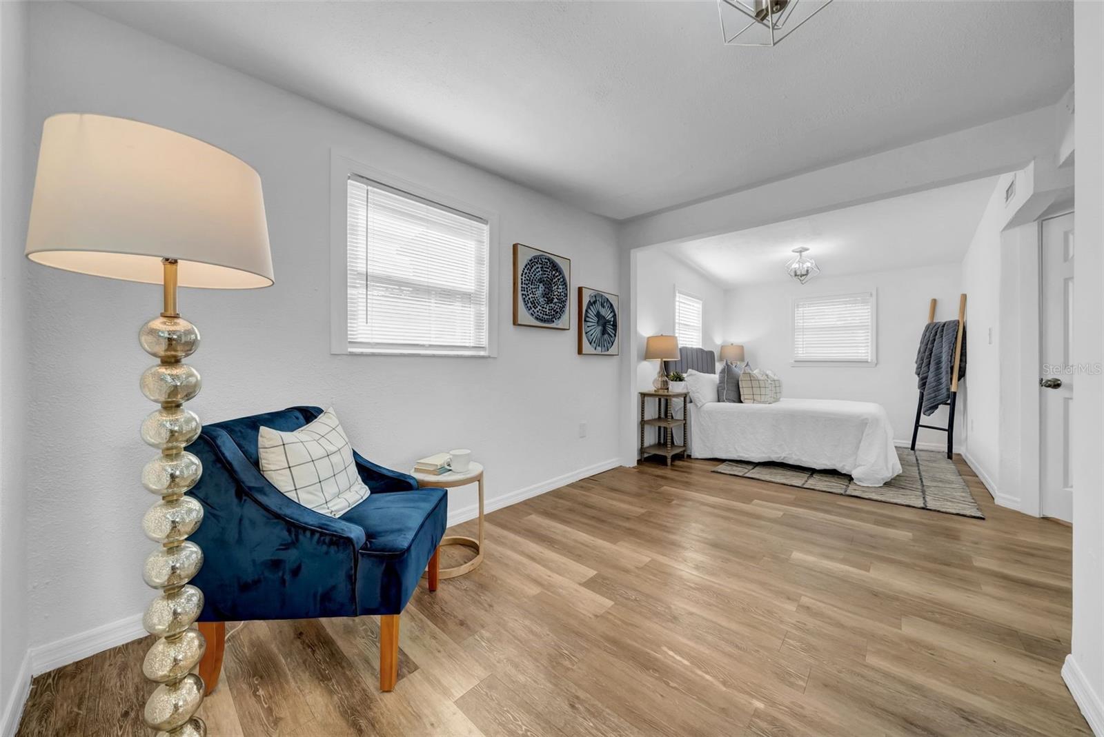 Image 20 of 57 For 8537 93rd Avenue