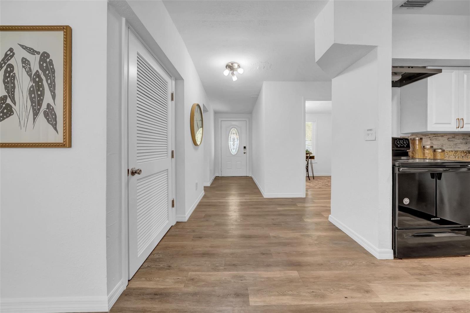 Image 4 of 57 For 8537 93rd Avenue