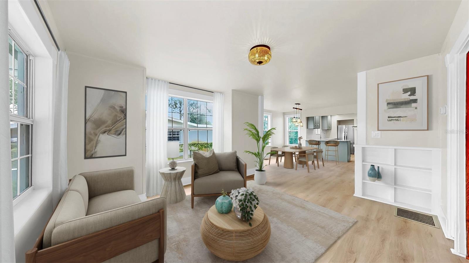 Listing photo id 2 for 1005 45th Street W