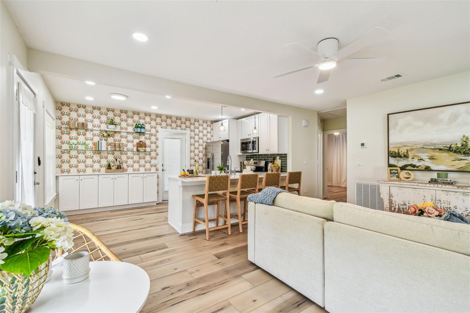 Image 14 of 40 For 2452 Bayshore Boulevard