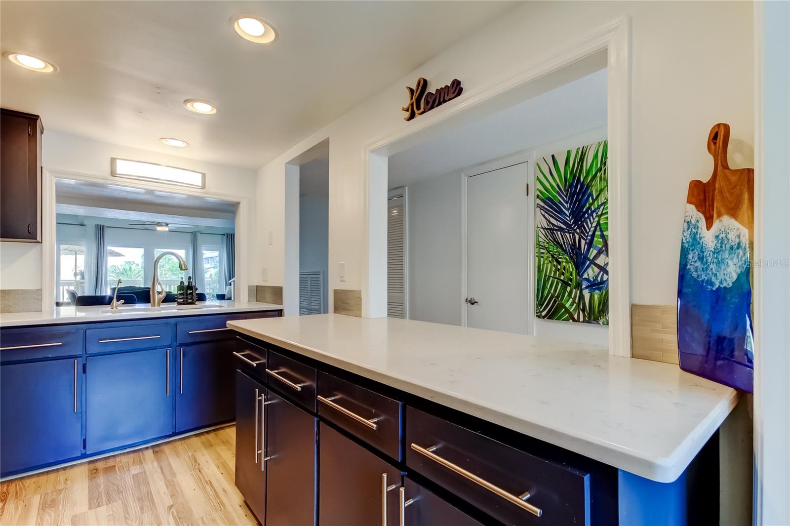 Image 10 of 71 For 318 Windrush Boulevard 10