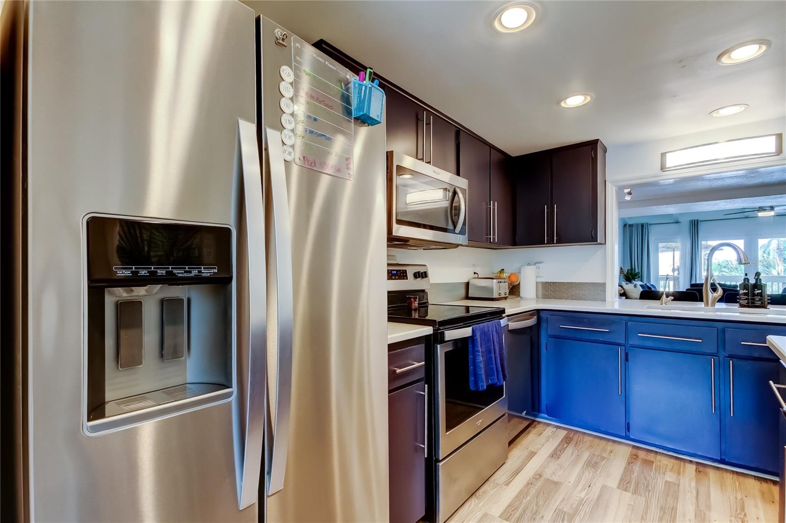 Image 11 of 71 For 318 Windrush Boulevard 10