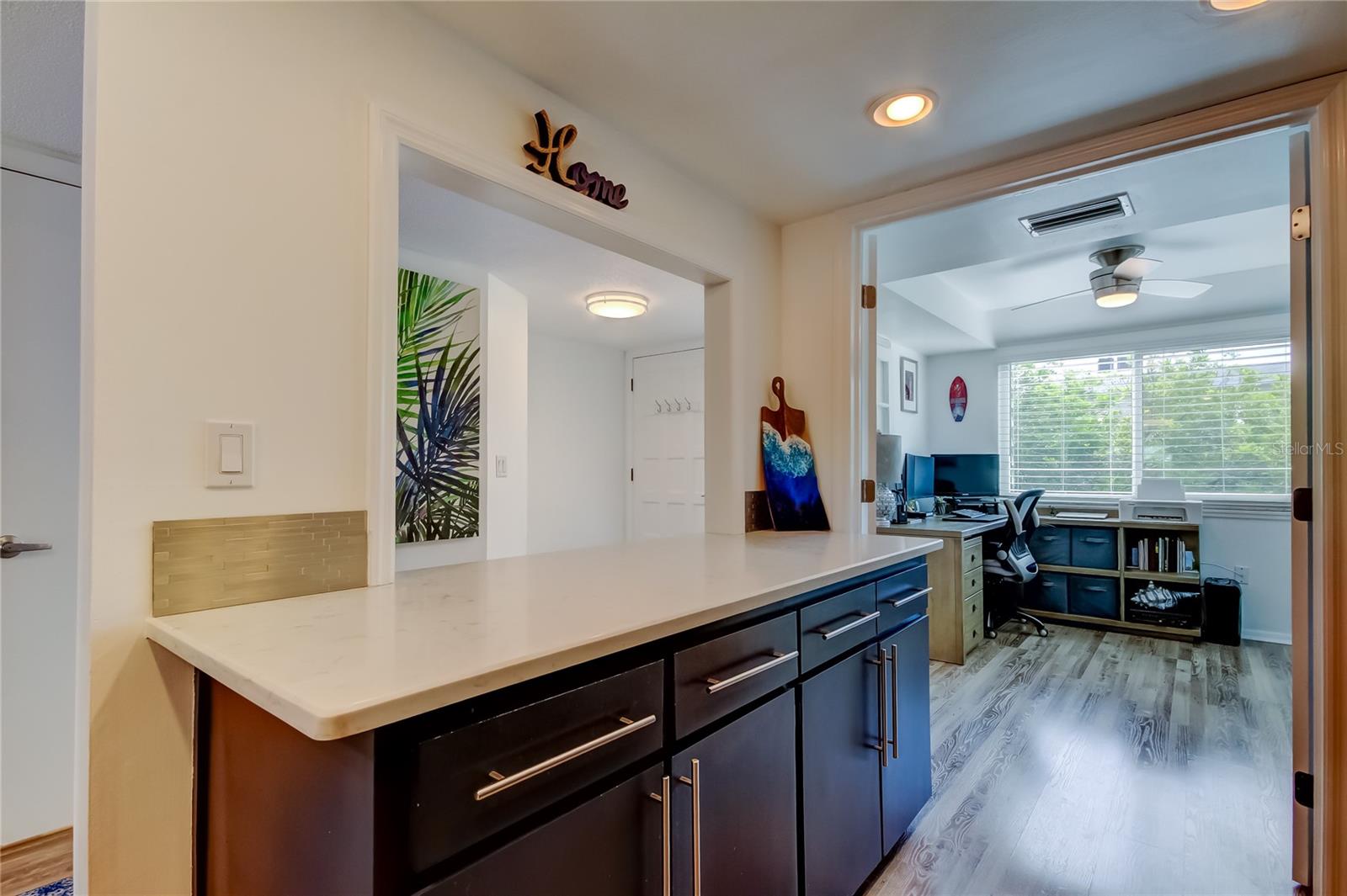Image 14 of 71 For 318 Windrush Boulevard 10