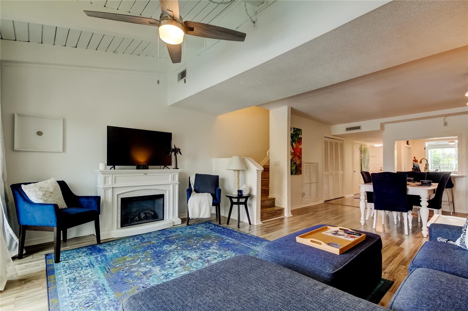 Image 31 of 71 For 318 Windrush Boulevard 10