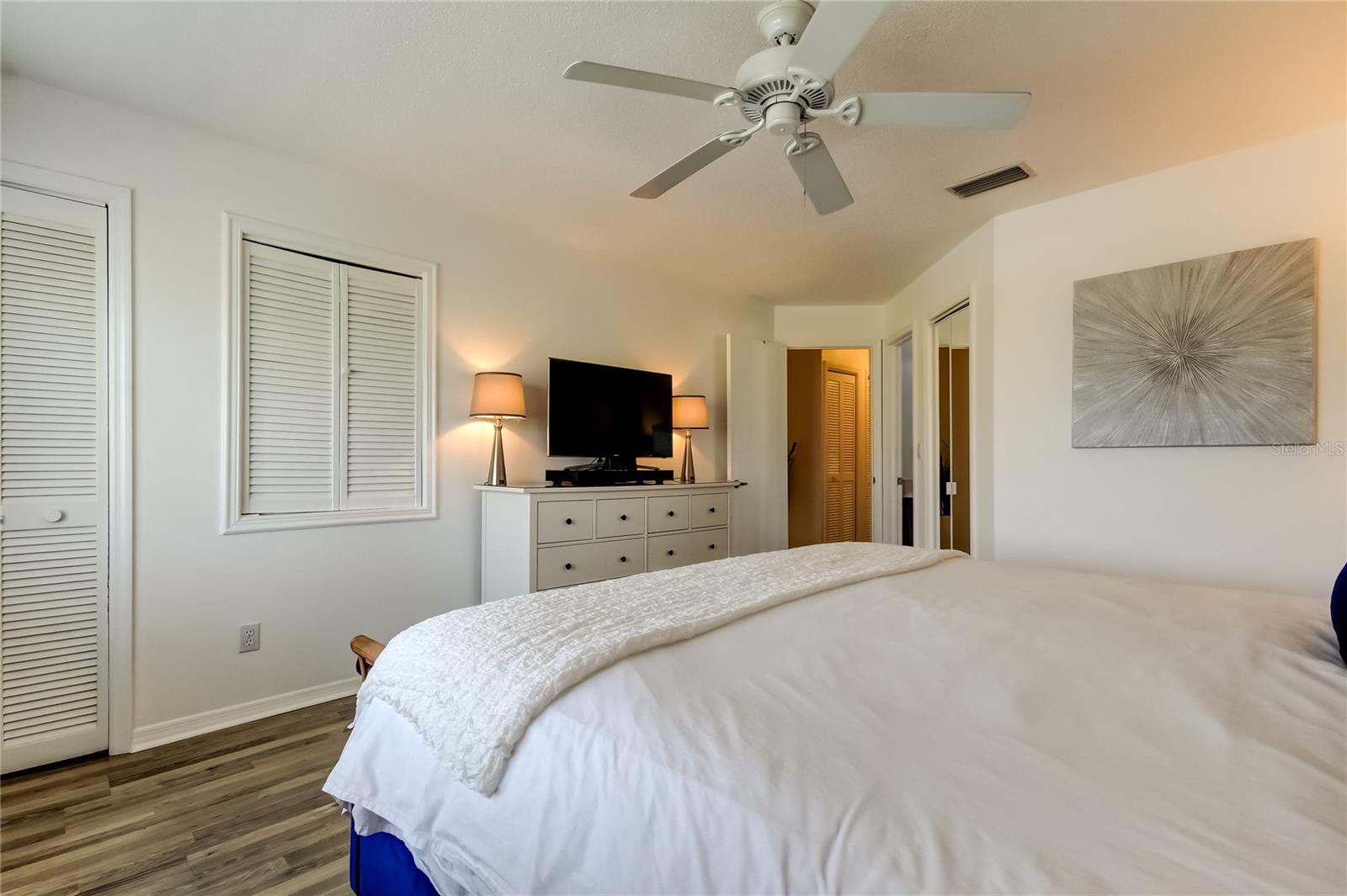 Image 38 of 71 For 318 Windrush Boulevard 10