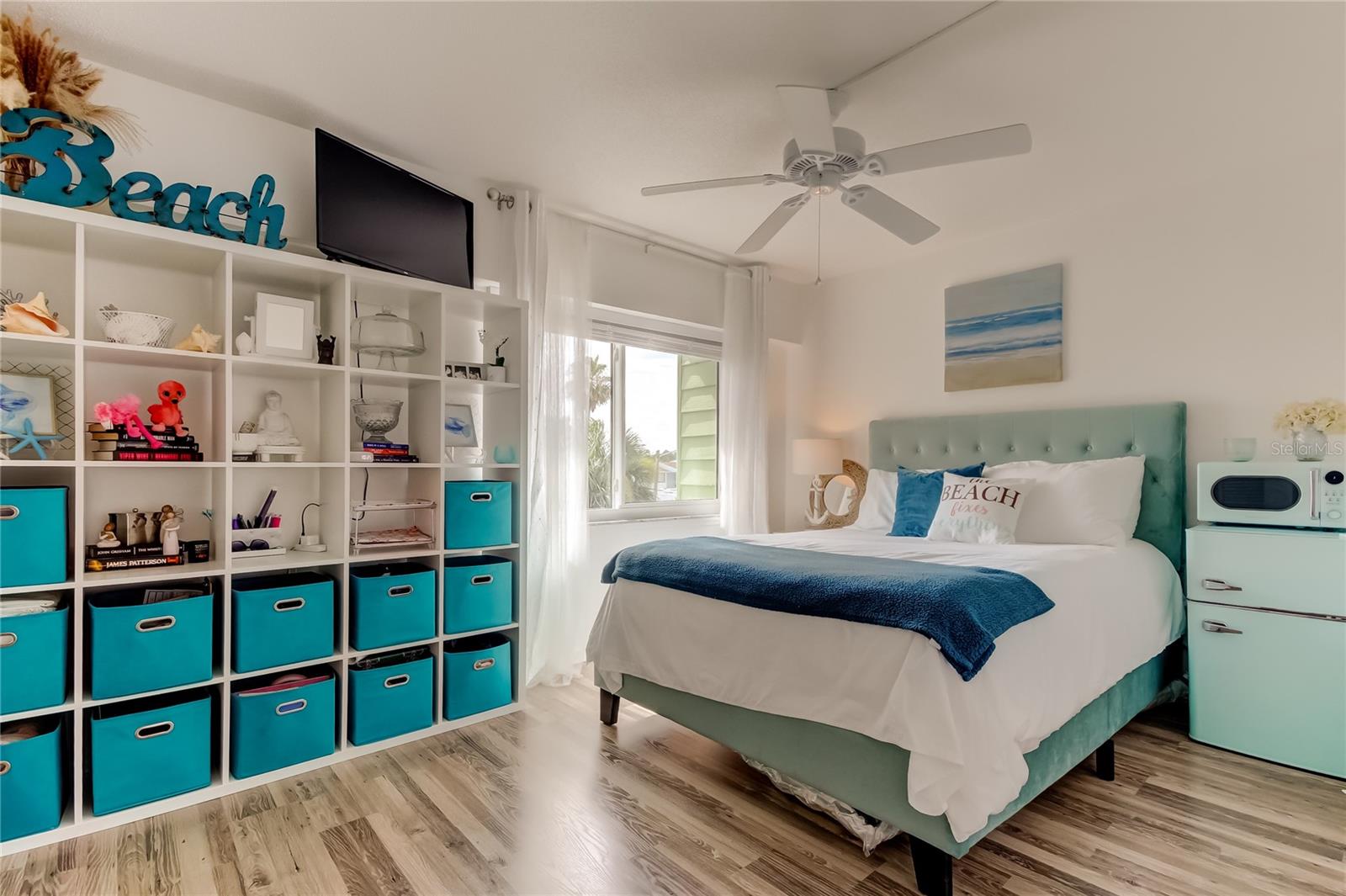 Image 43 of 71 For 318 Windrush Boulevard 10