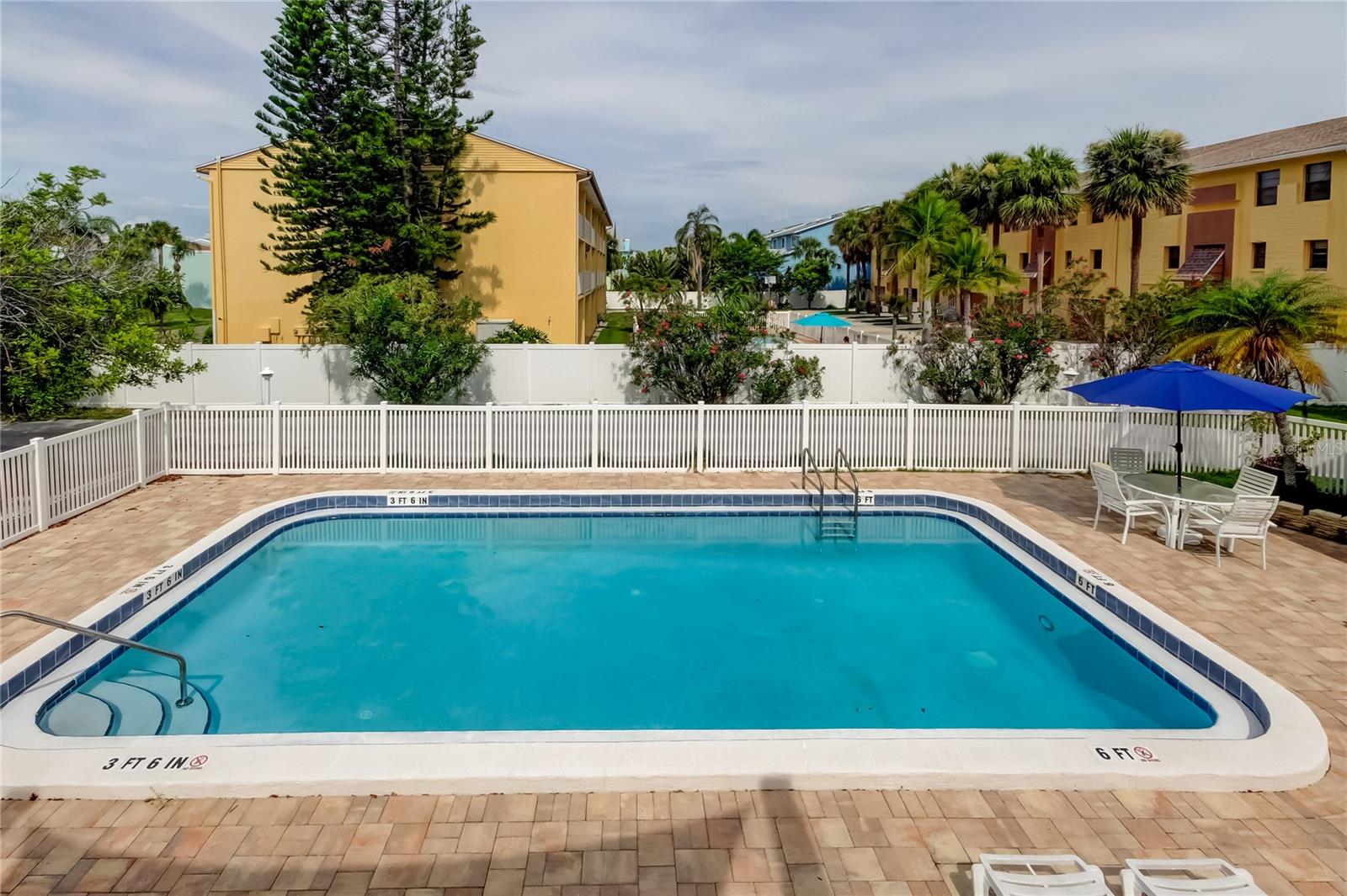 Image 53 of 71 For 318 Windrush Boulevard 10