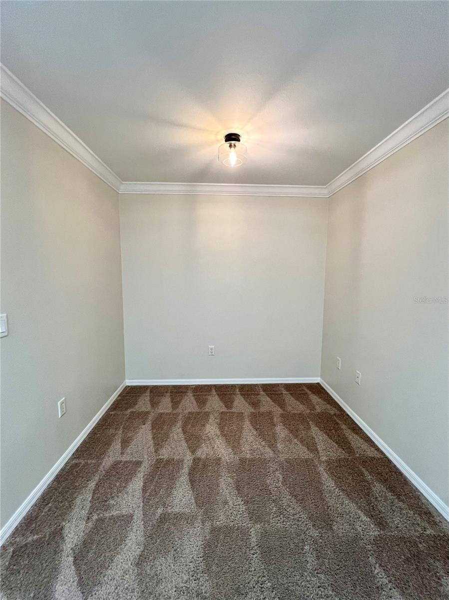 Image 17 of 27 For 2513 Kansas Avenue B