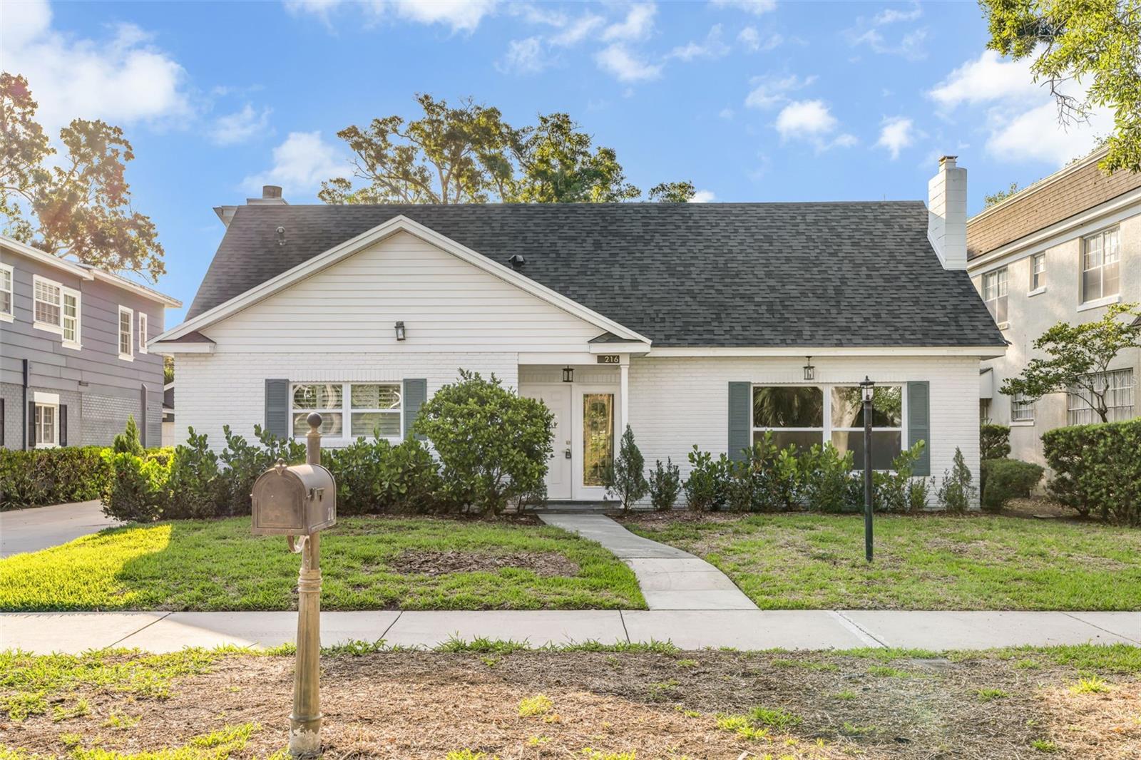 Details for 216 Shore Crest Drive, TAMPA, FL 33609