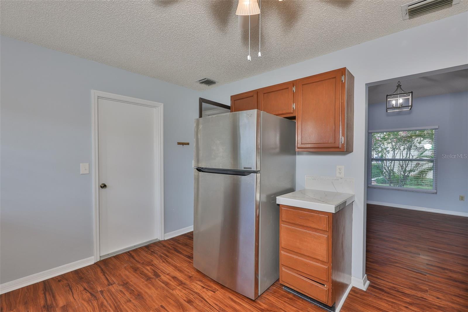 Image 15 of 46 For 1717 Atrium Drive