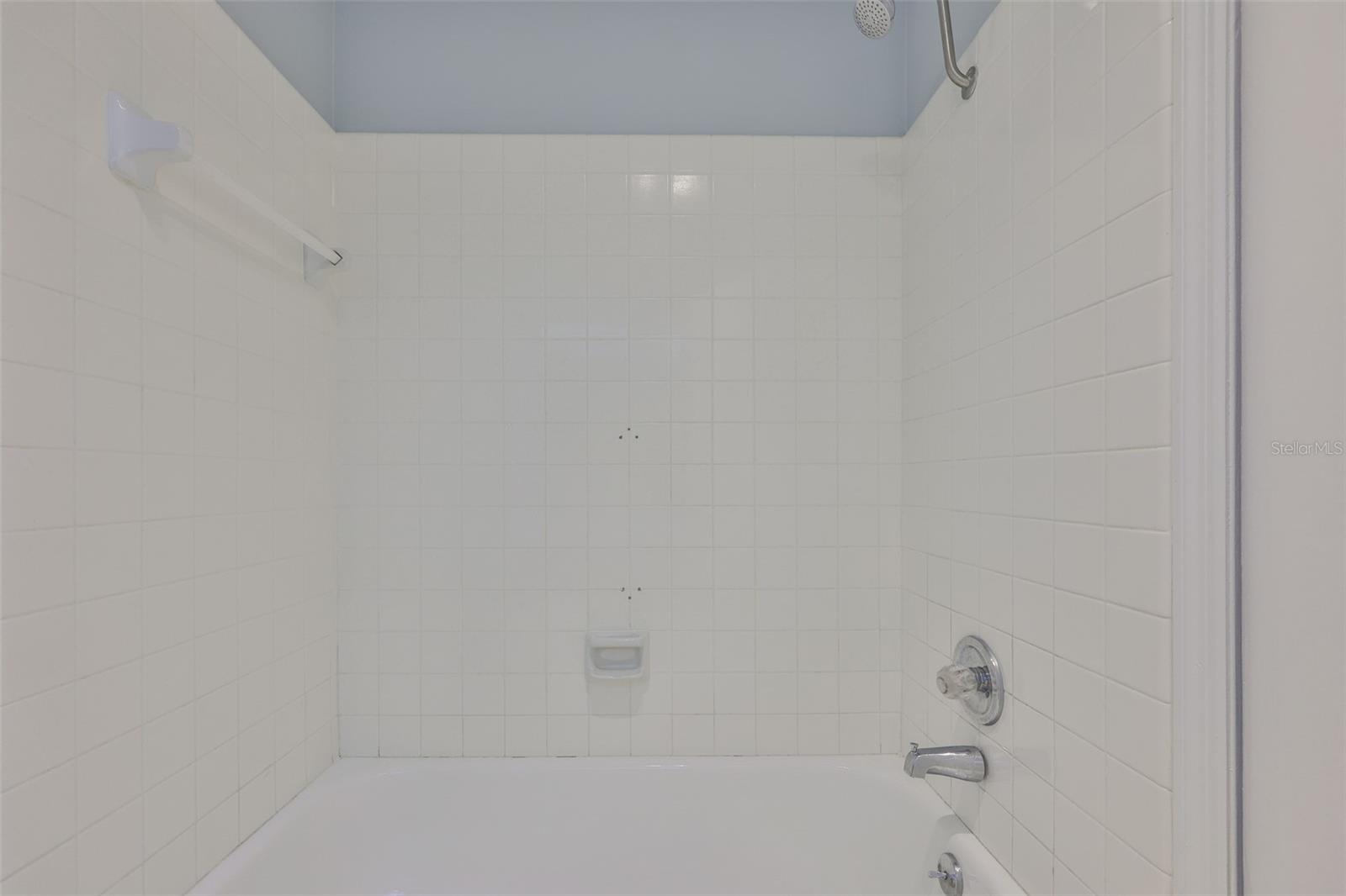 Image 19 of 46 For 1717 Atrium Drive