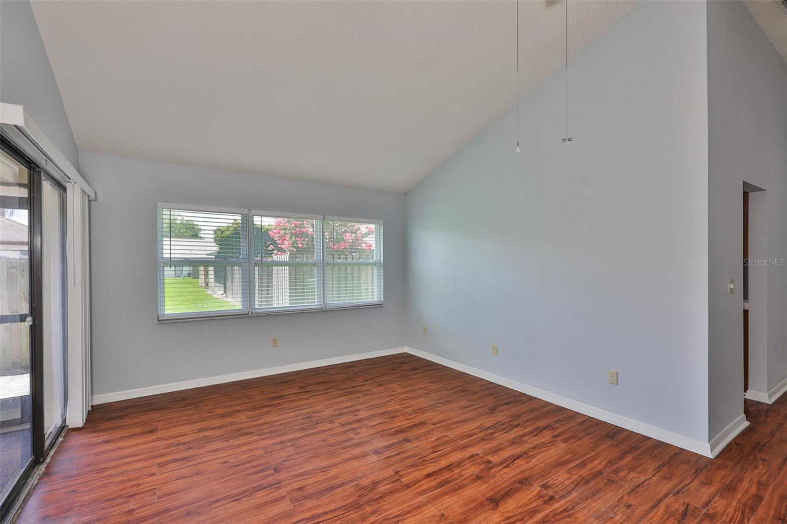 Image 24 of 46 For 1717 Atrium Drive