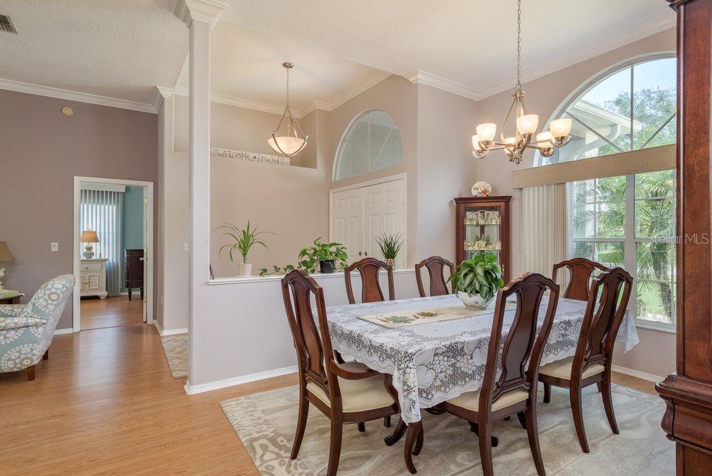 Image 11 of 57 For 8214 Silver Mist Place