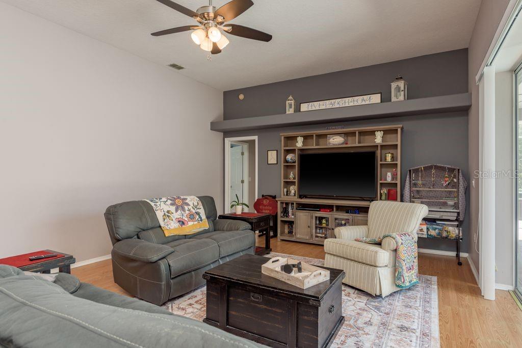 Image 13 of 57 For 8214 Silver Mist Place