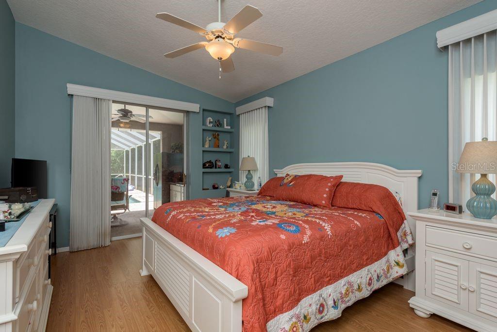 Image 22 of 57 For 8214 Silver Mist Place
