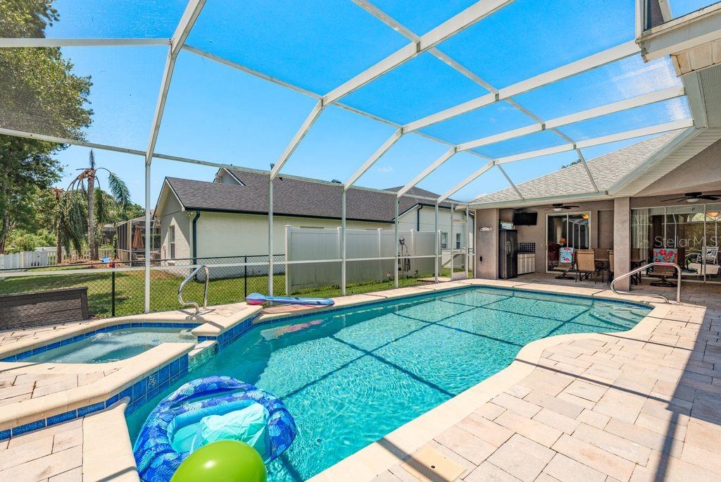Image 43 of 57 For 8214 Silver Mist Place
