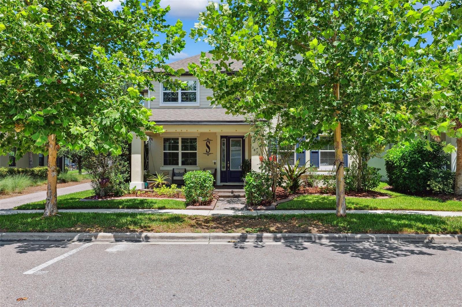 Listing photo id 45 for 3833 Villamore Lane