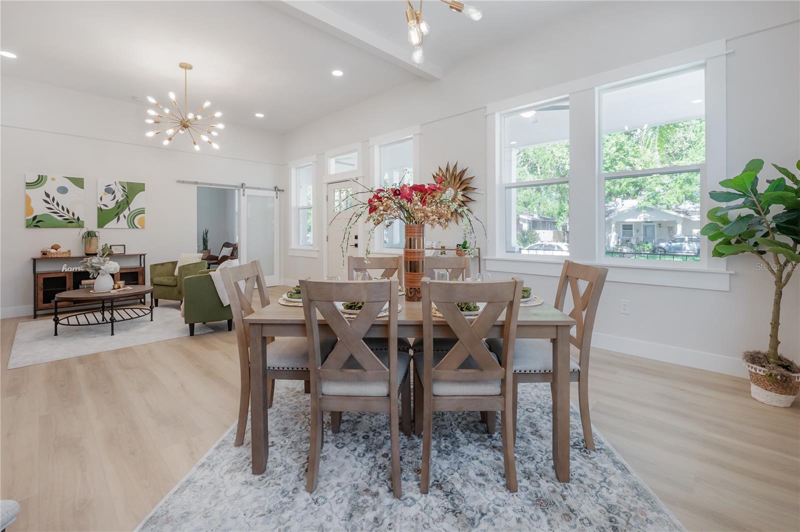 Image 10 of 44 For 3811 Arlington Avenue