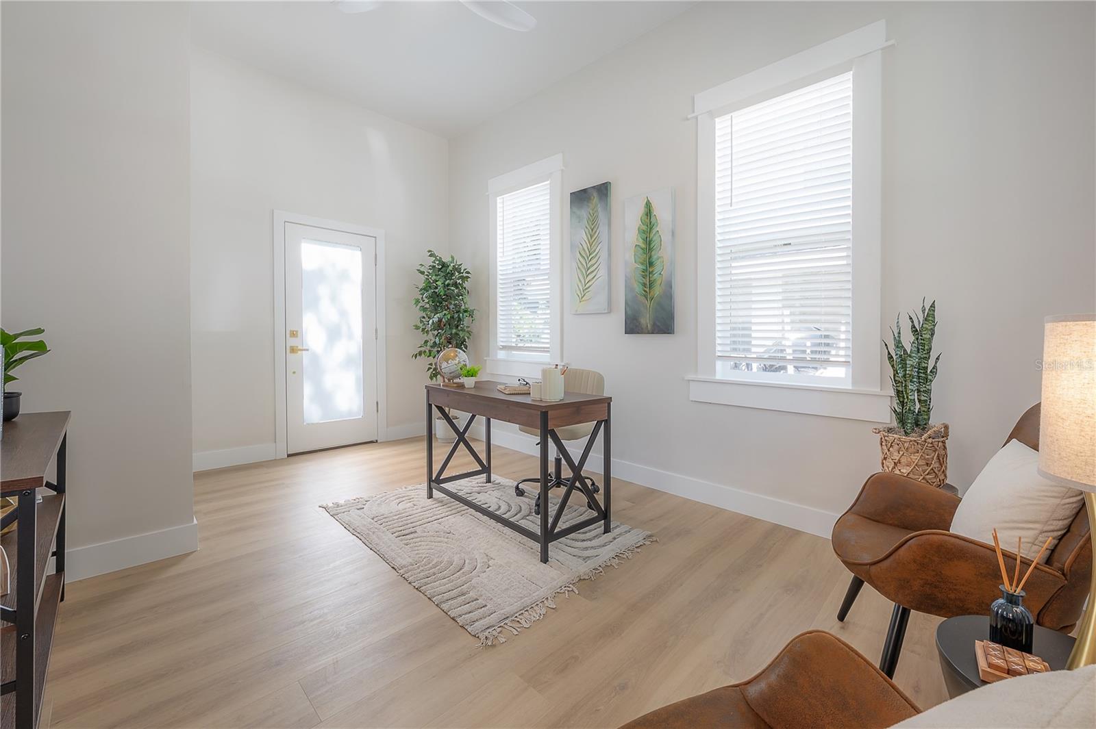 Image 22 of 44 For 3811 Arlington Avenue