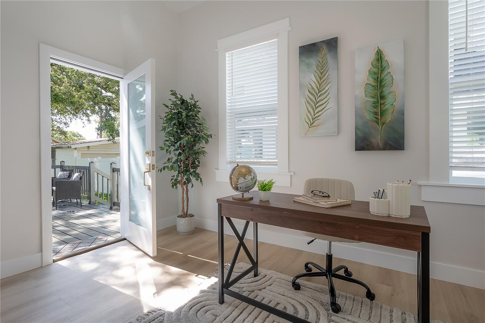 Image 23 of 44 For 3811 Arlington Avenue