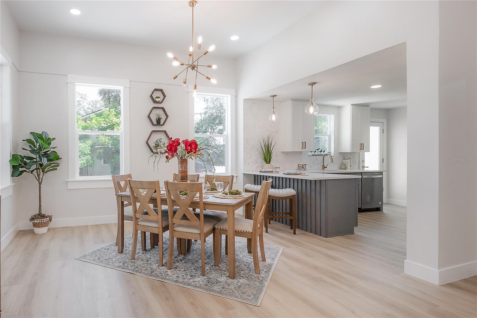 Image 9 of 44 For 3811 Arlington Avenue