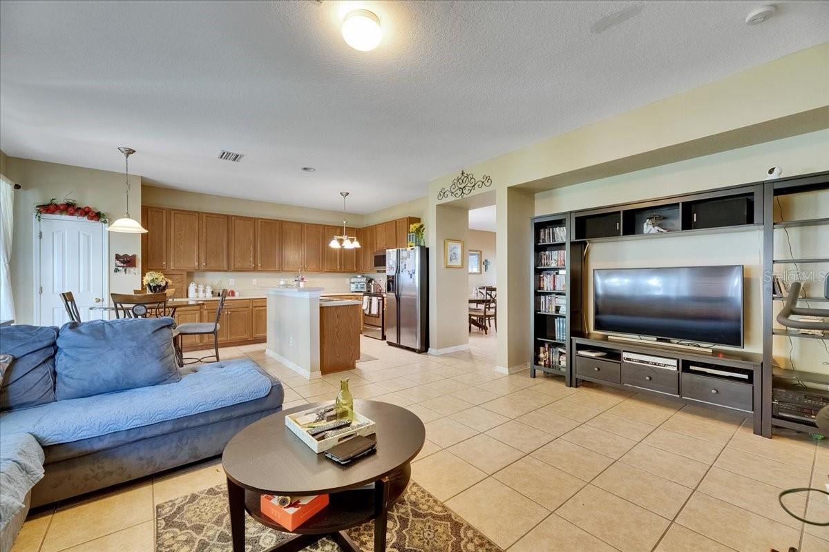 Image 24 of 100 For 4735 Red Pine Way