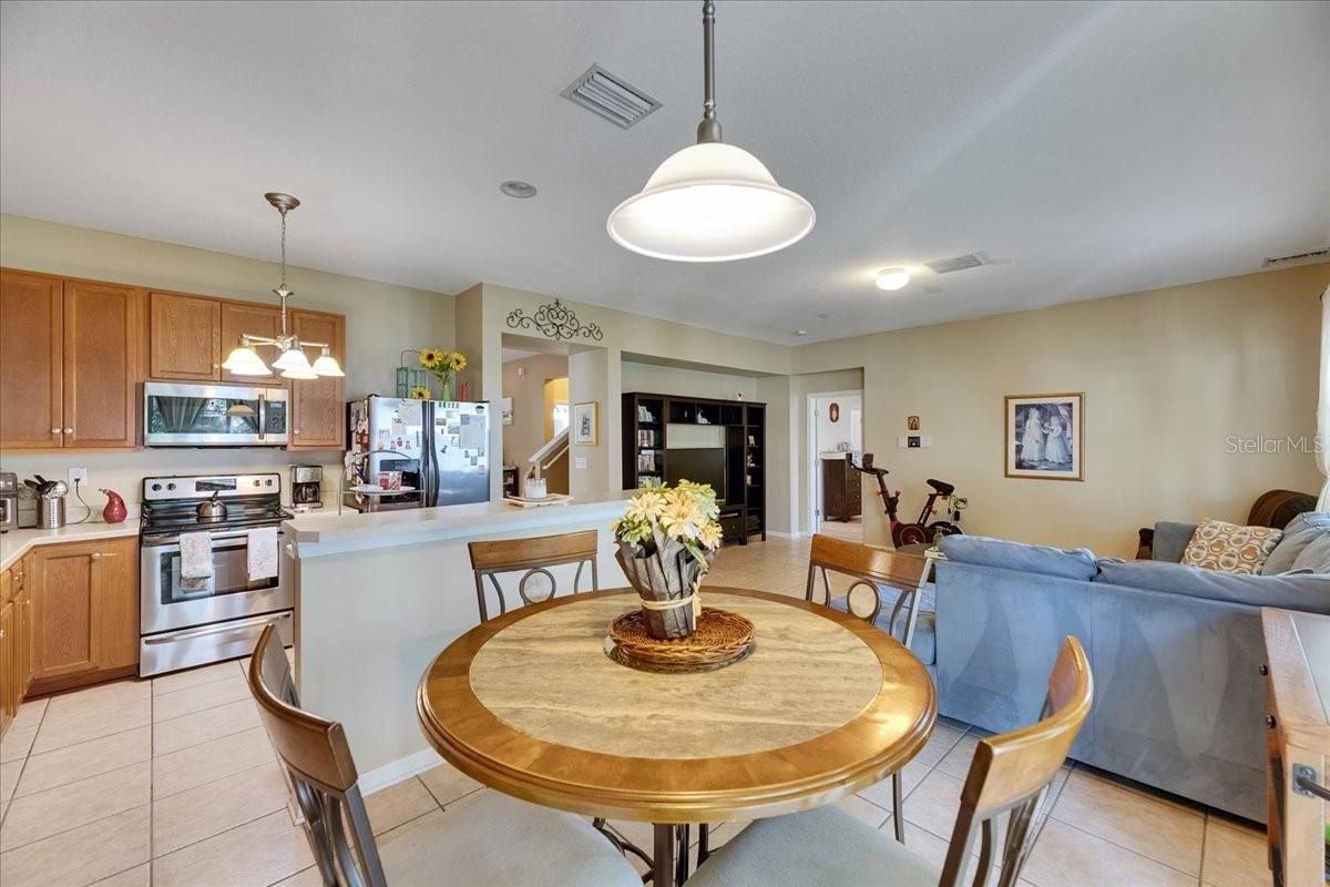 Image 28 of 100 For 4735 Red Pine Way