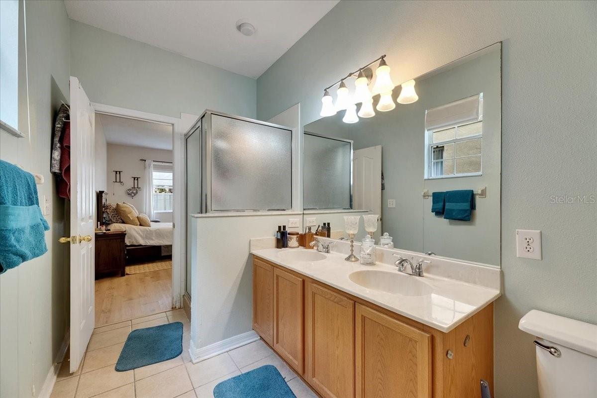 Image 45 of 100 For 4735 Red Pine Way