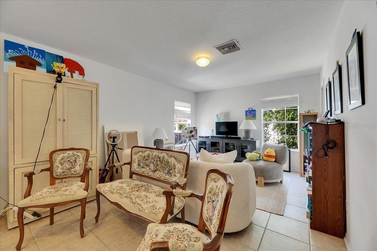 Image 50 of 100 For 4735 Red Pine Way
