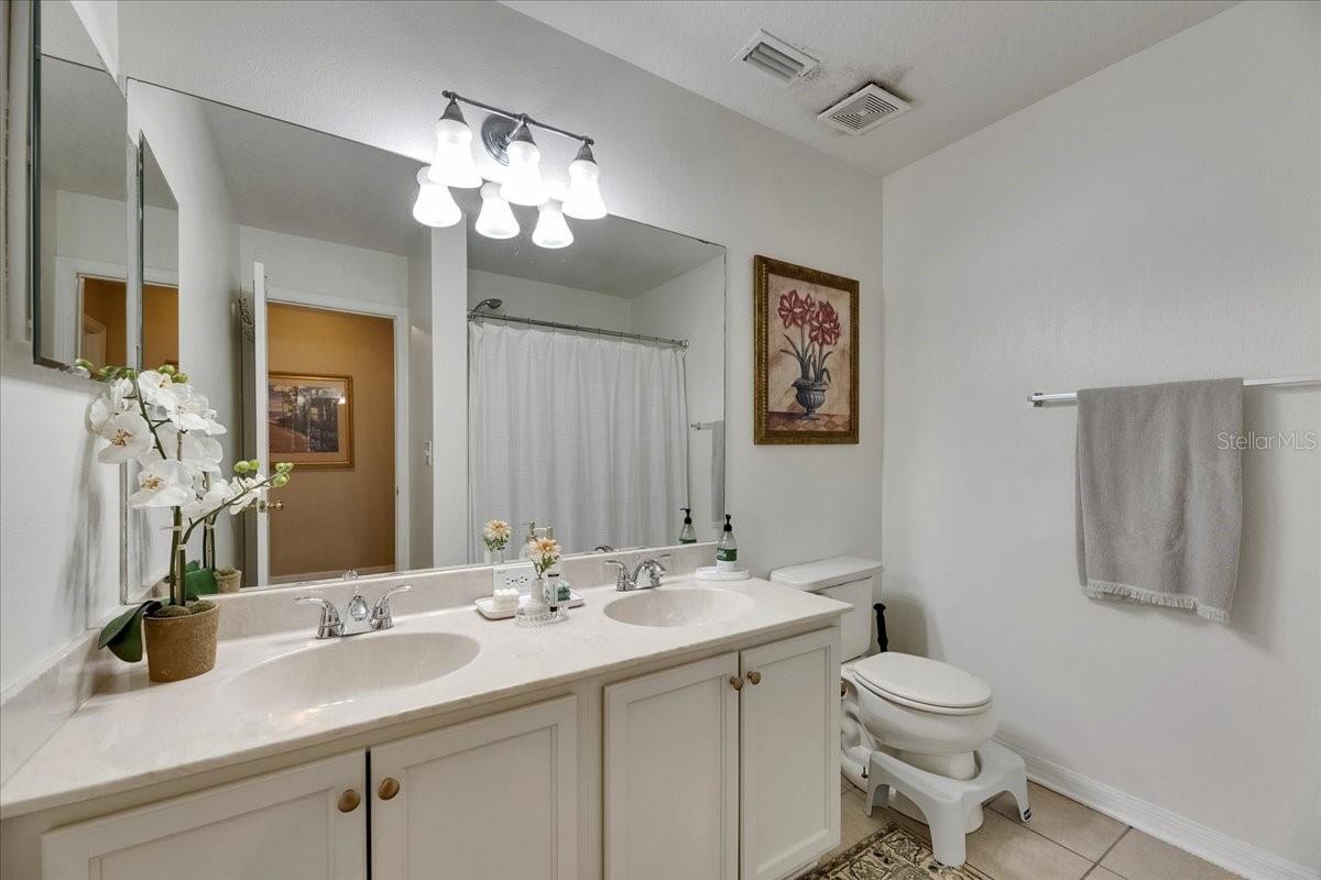 Image 59 of 100 For 4735 Red Pine Way