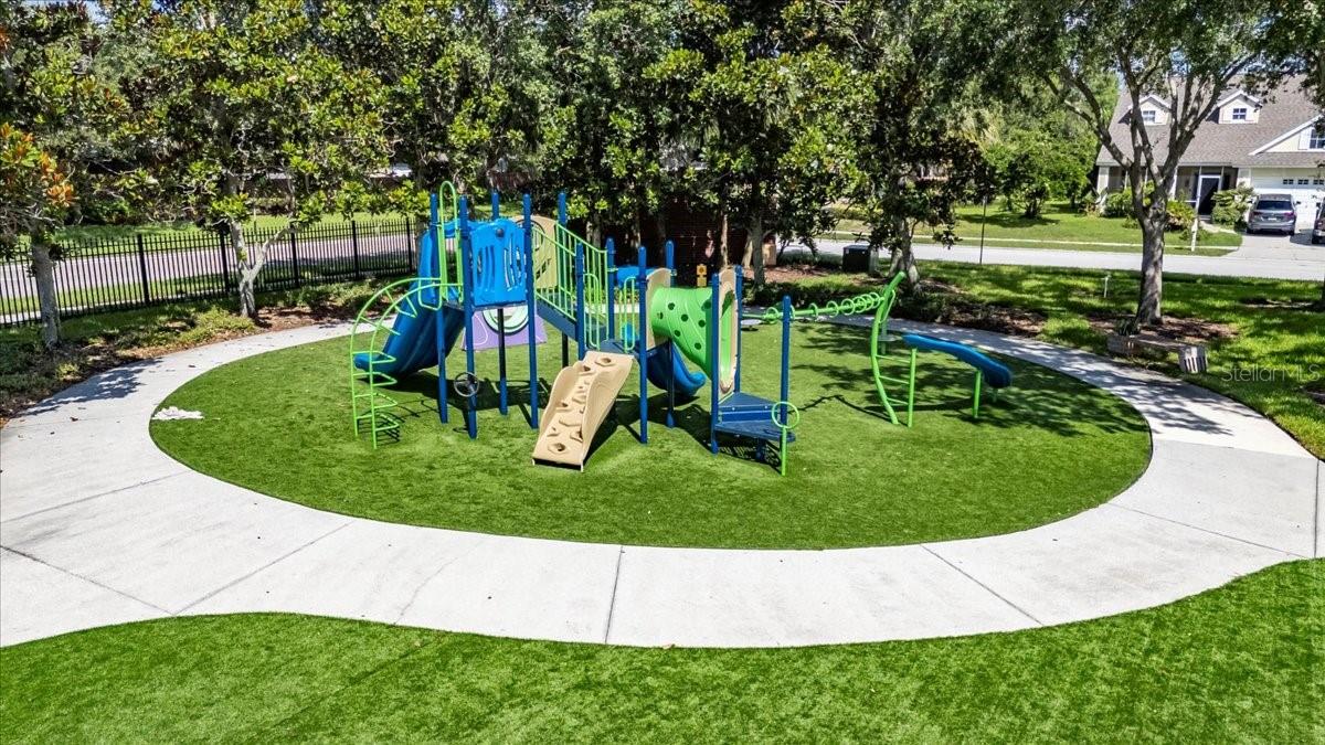 Image 83 of 100 For 4735 Red Pine Way