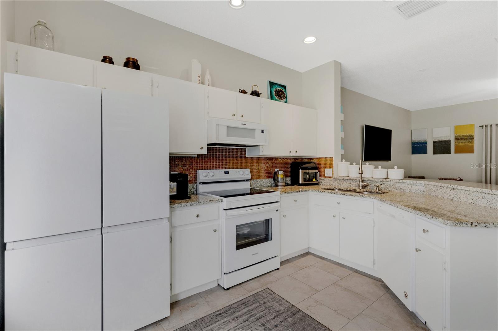 Image 13 of 77 For 4322 Fincastle Court