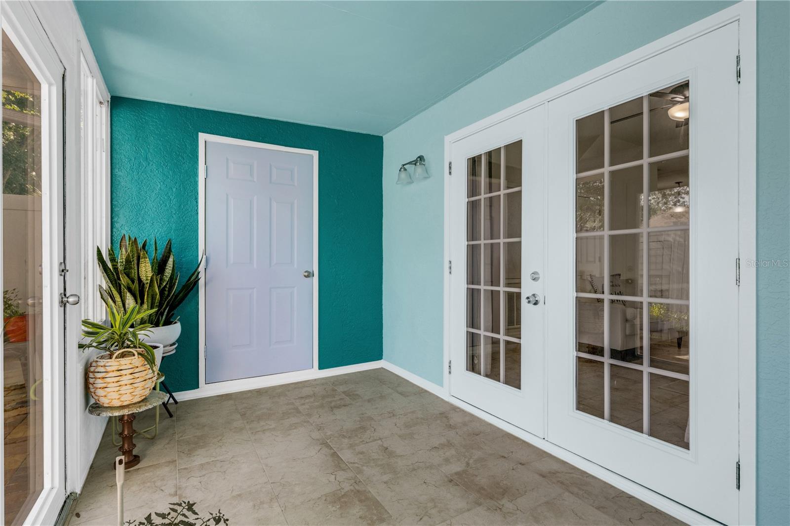 Image 27 of 77 For 4322 Fincastle Court
