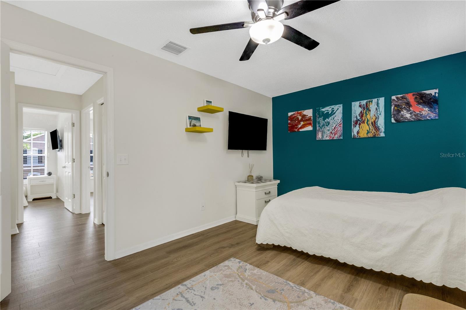 Image 36 of 77 For 4322 Fincastle Court
