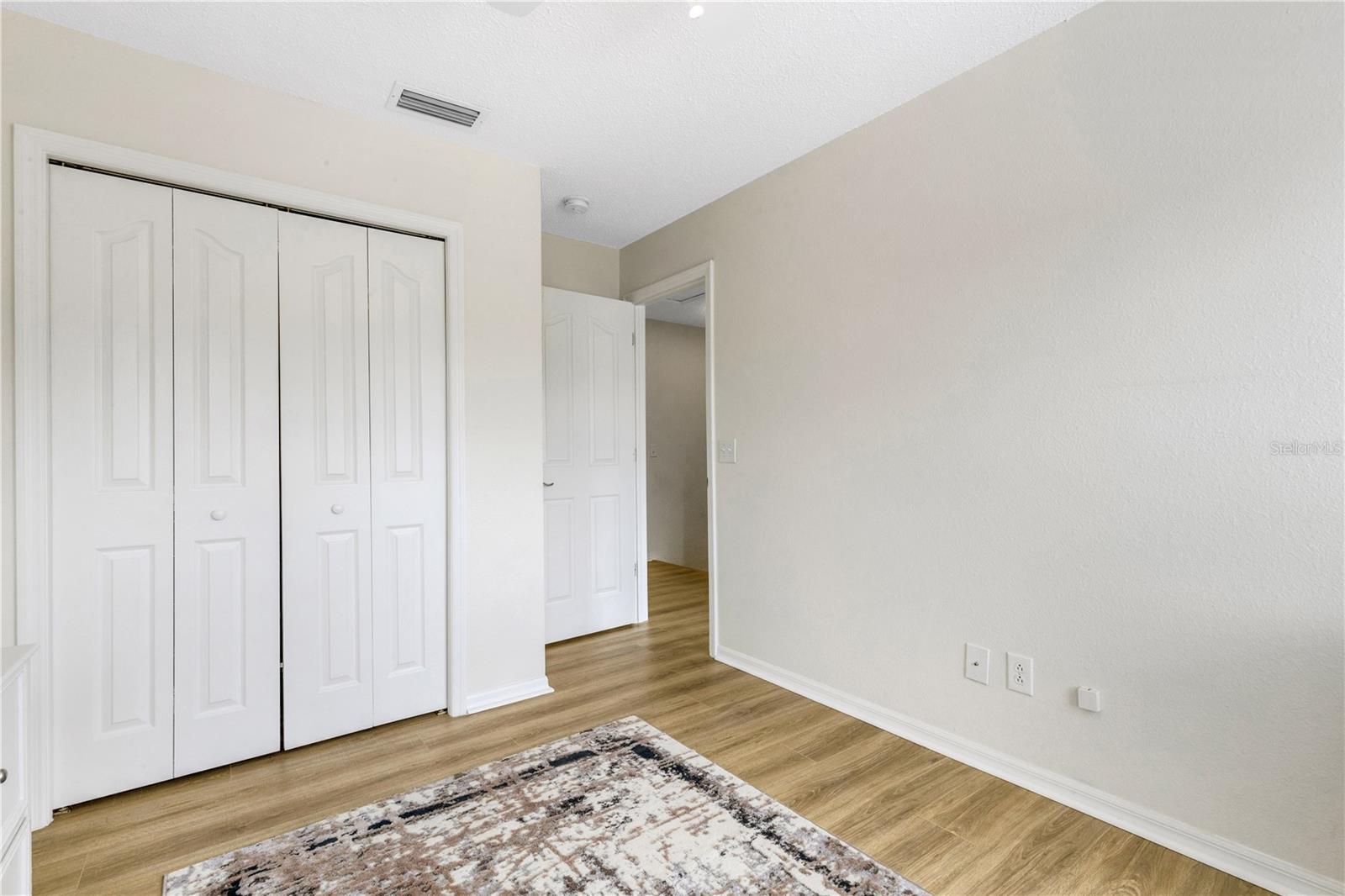 Image 49 of 77 For 4322 Fincastle Court