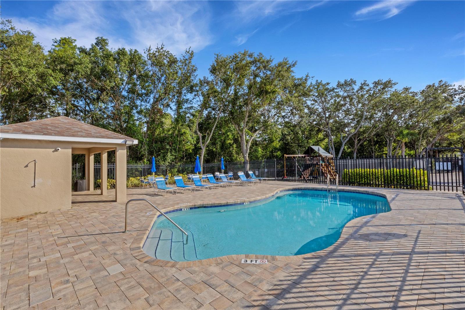 Image 58 of 77 For 4322 Fincastle Court