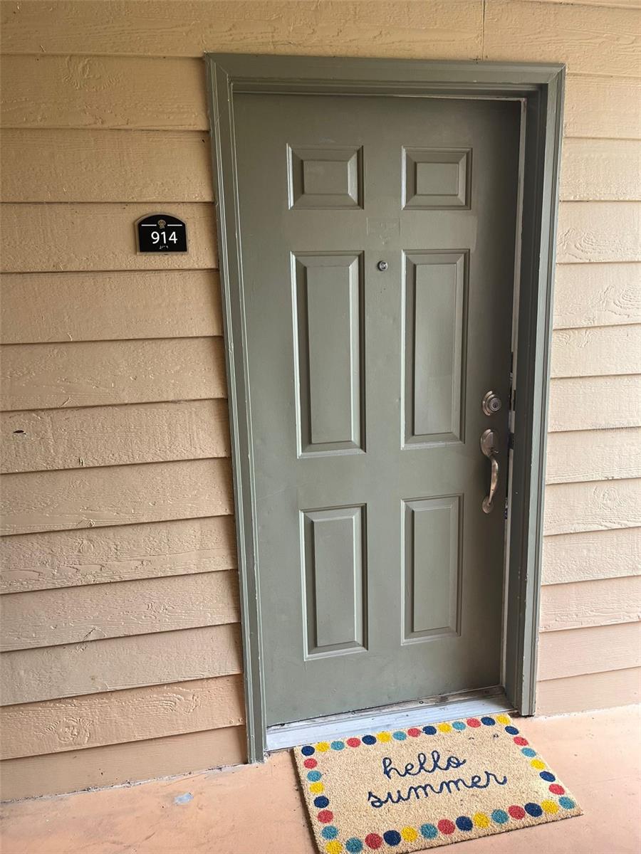 Image 4 of 22 For 9481 Highland Oak Drive 914