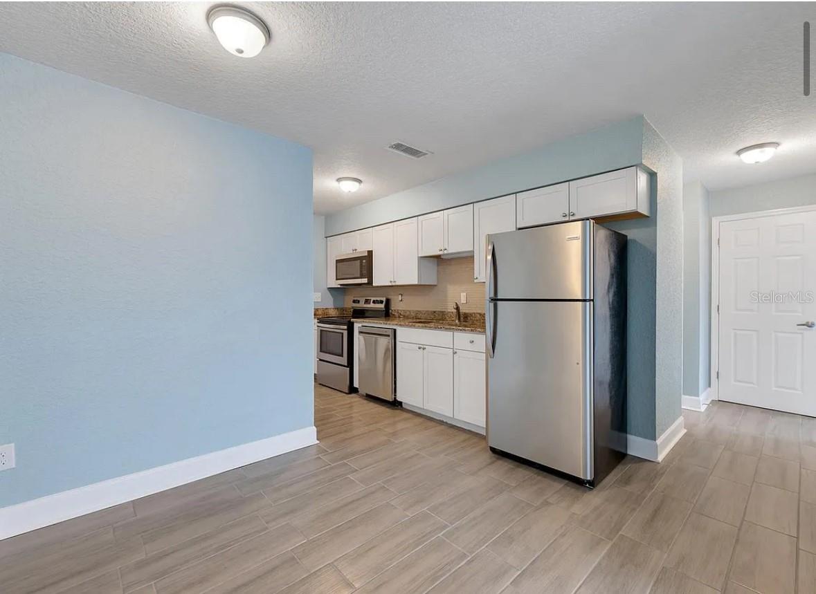 Image 7 of 23 For 133 Patterson Street 133
