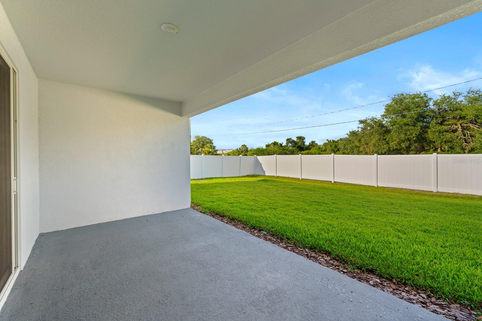 Image 22 of 28 For 8840 Mugnai Street