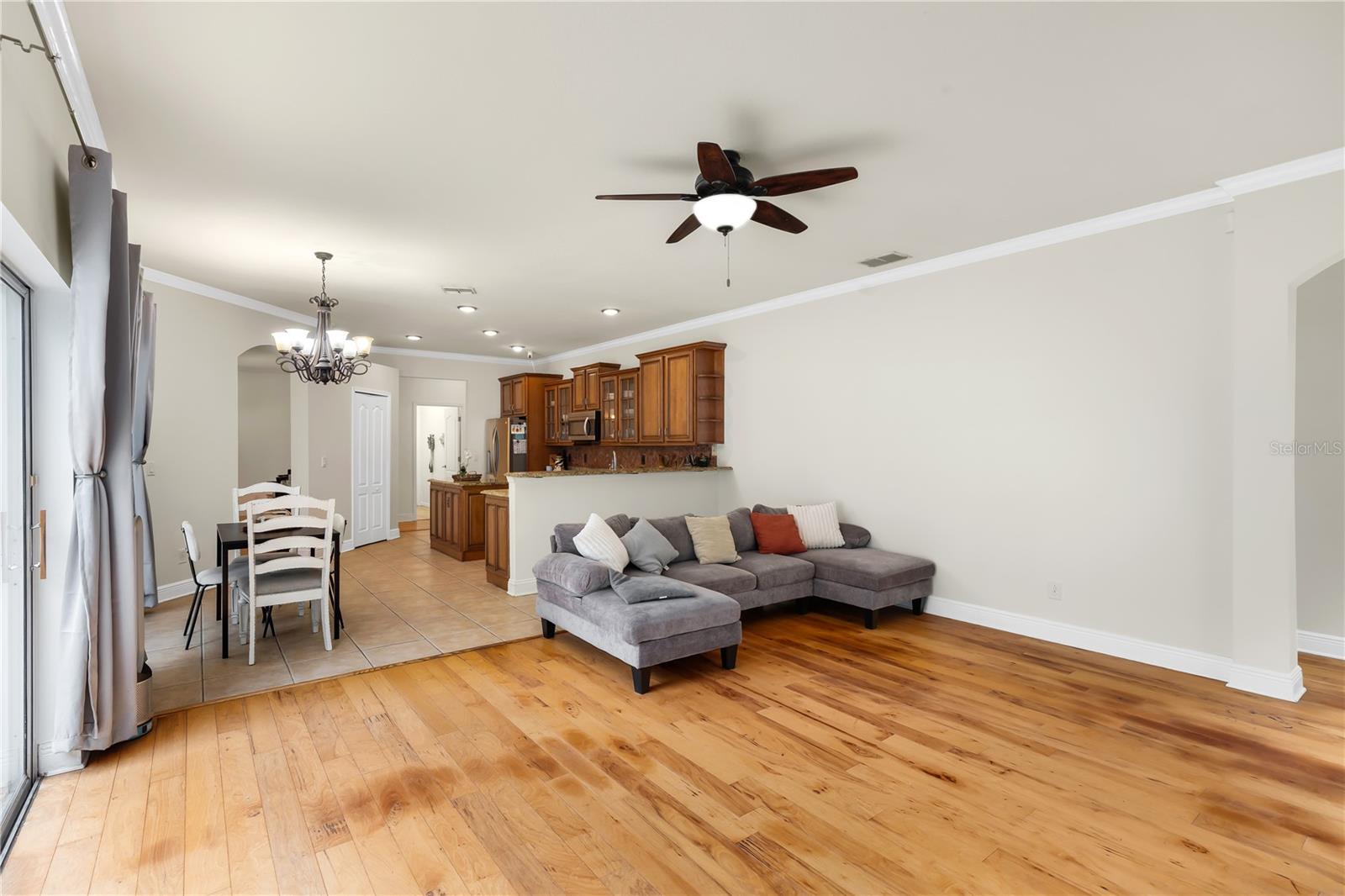 Image 22 of 32 For 12031 Mountbatten Drive